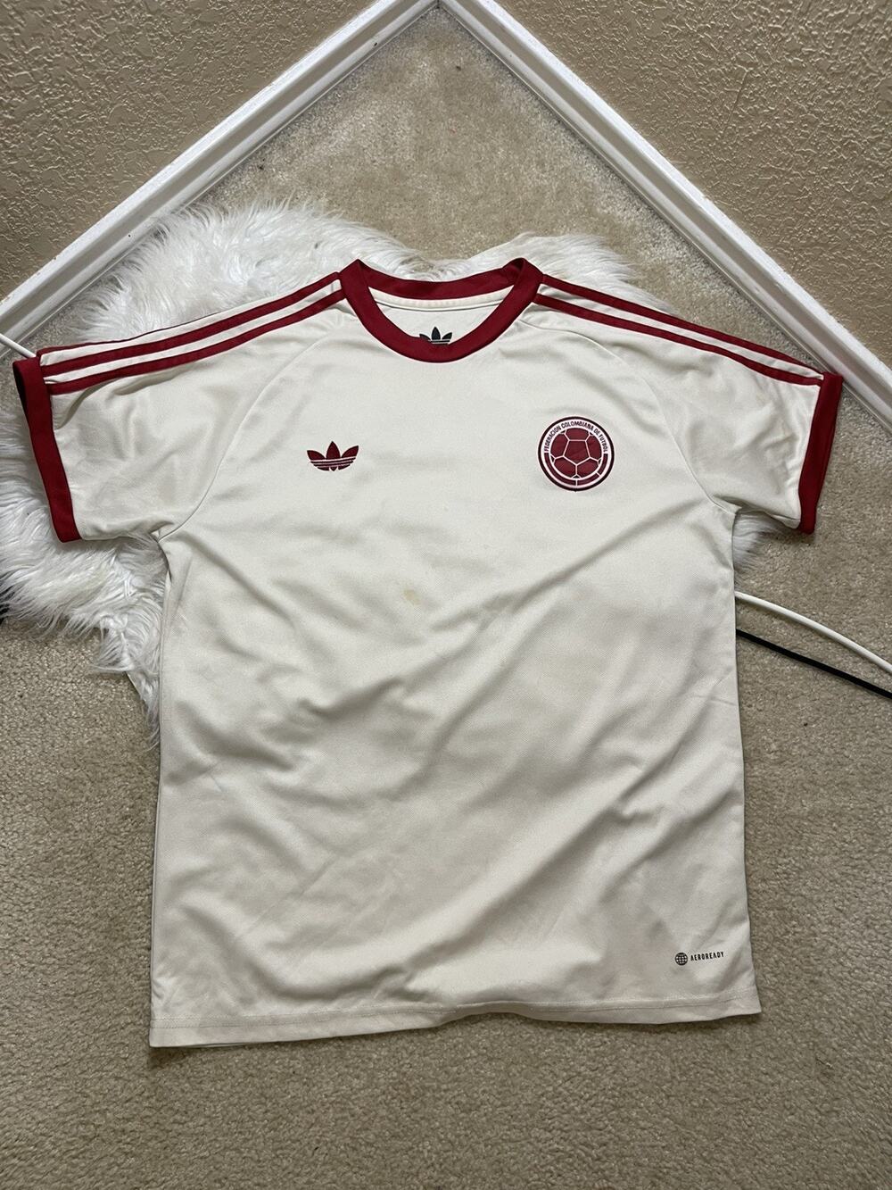 Colombia National Team 2023/2024 T-shirt Jersey Adidas Original Trefoil XL